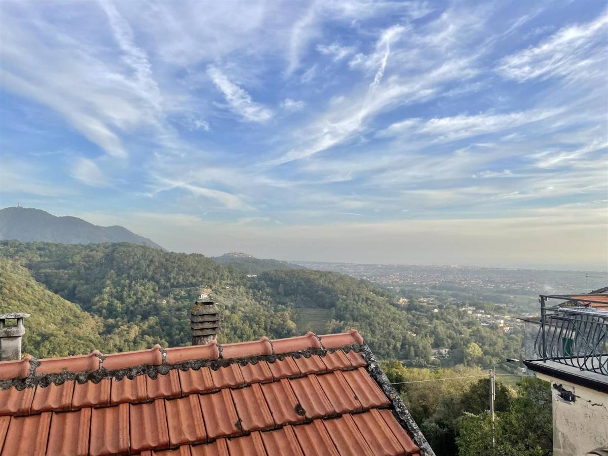 Appartamento Bellavista Castelnuovo Magra Esterno foto